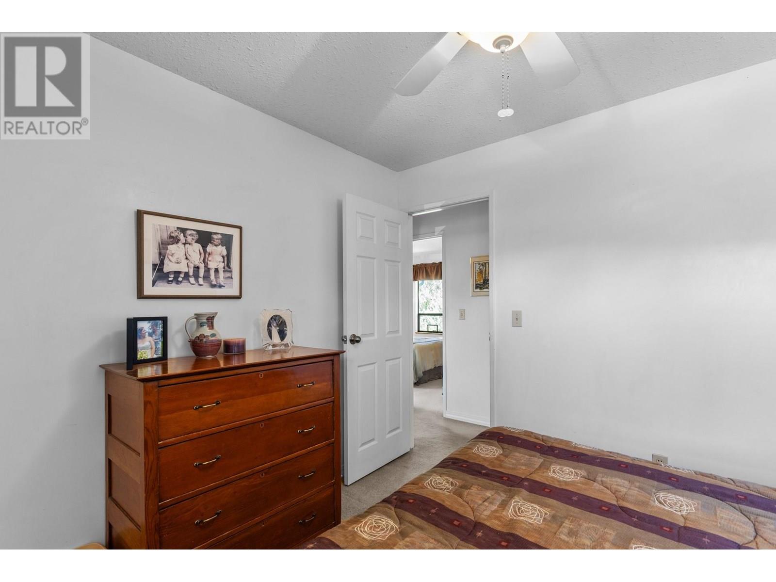  3202 Sunset Place, West Kelowna