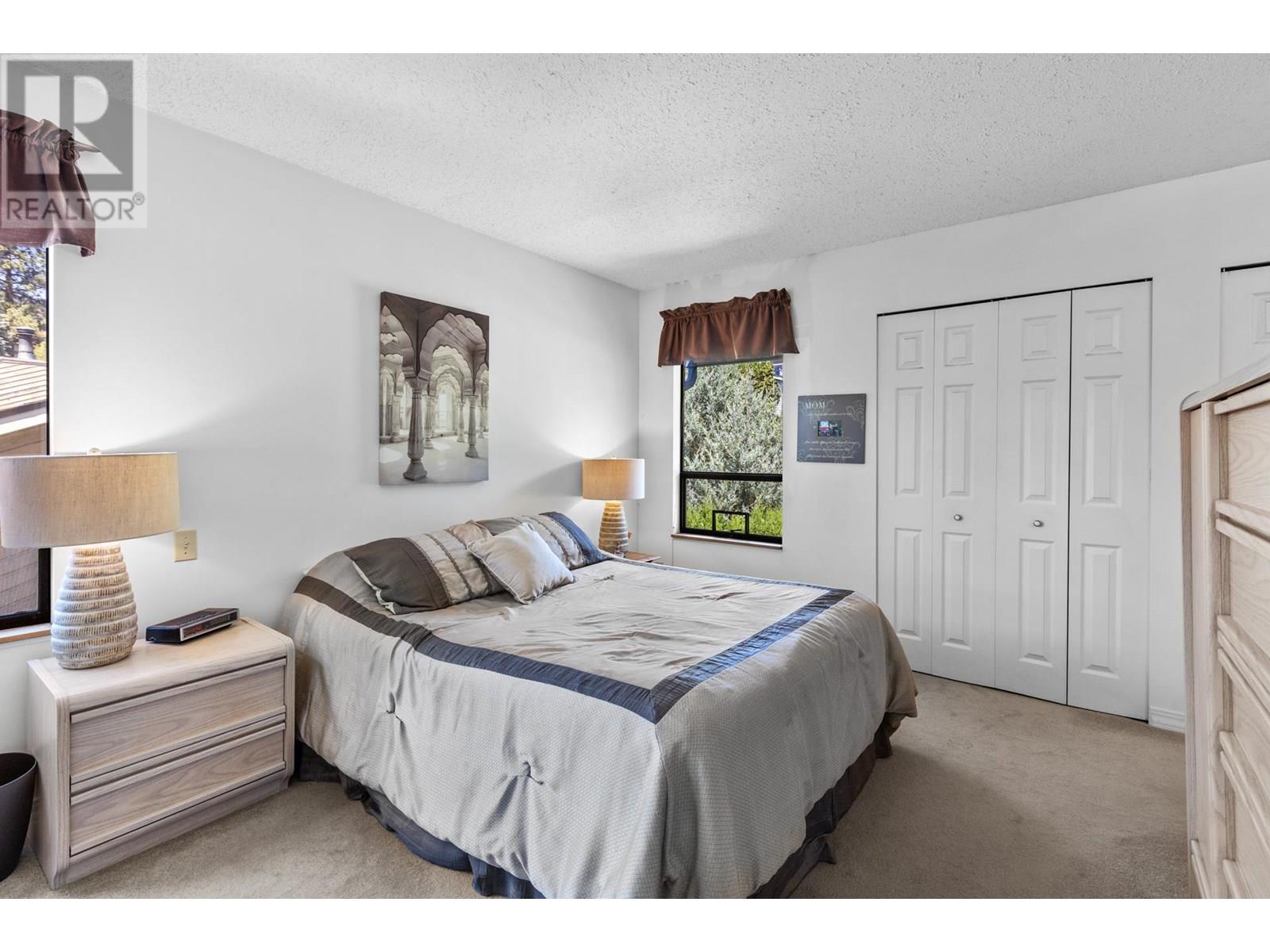  3202 Sunset Place, West Kelowna