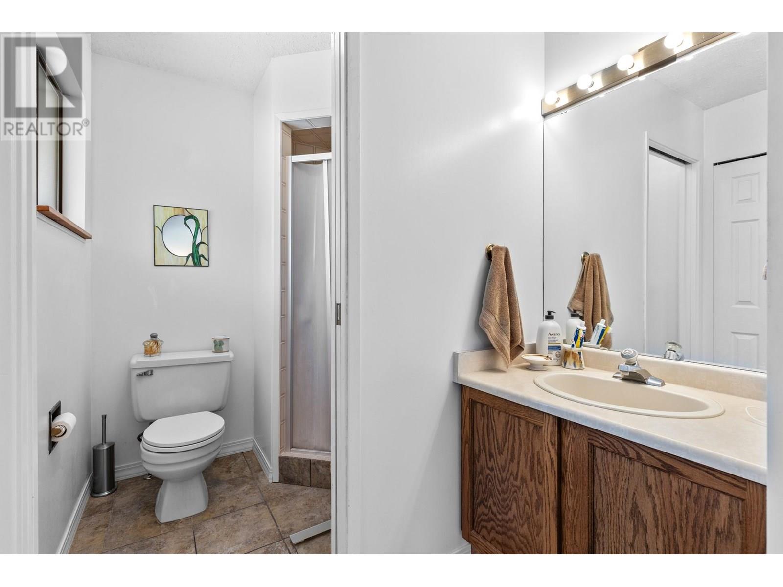  3202 Sunset Place, West Kelowna