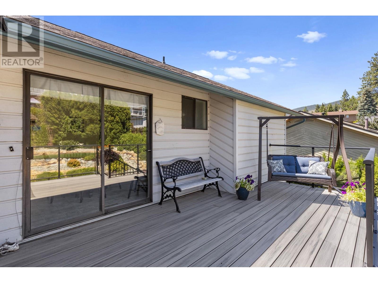  3202 Sunset Place, West Kelowna