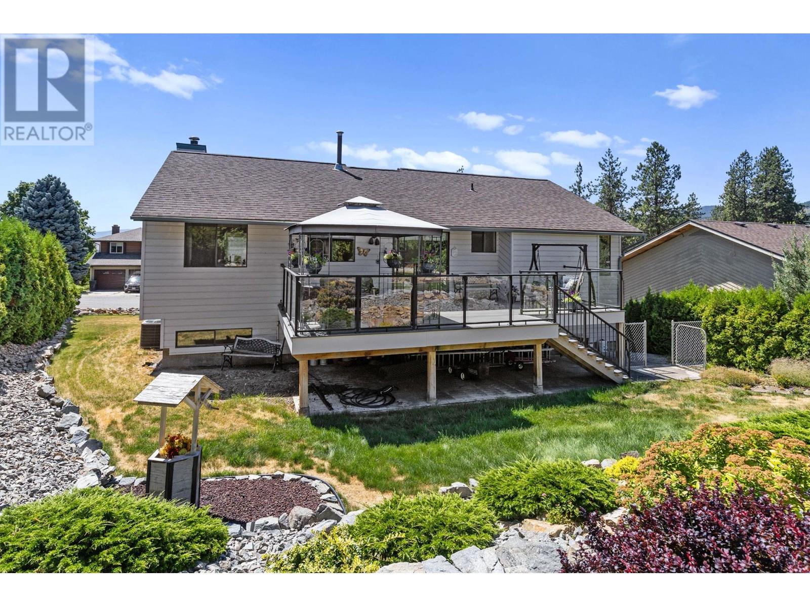  3202 Sunset Place, West Kelowna
