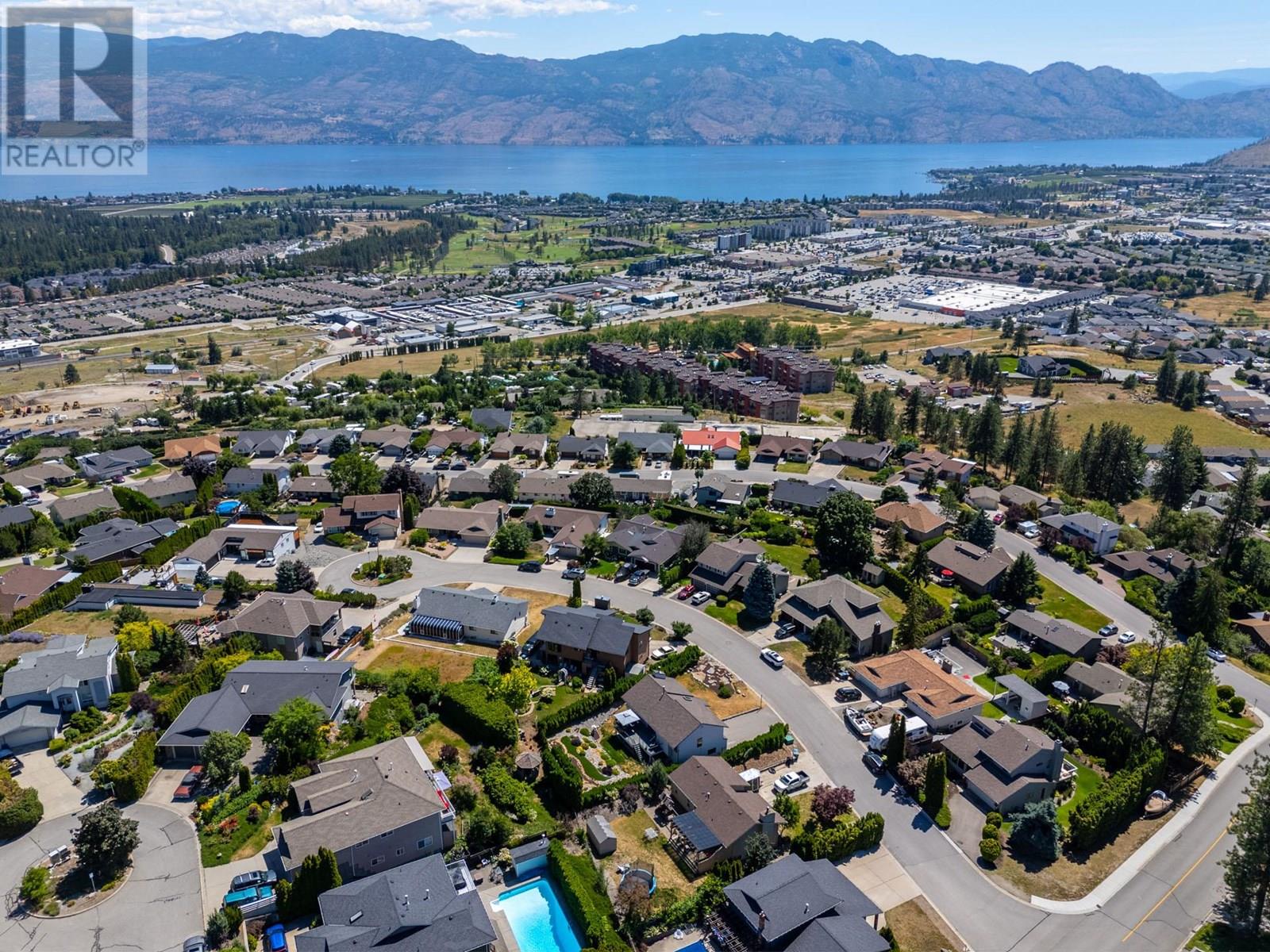  3202 Sunset Place, West Kelowna
