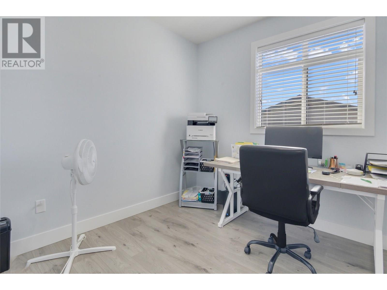 Photo 19 of 825 Cadder Avenue Unit 3, Kelowna BC