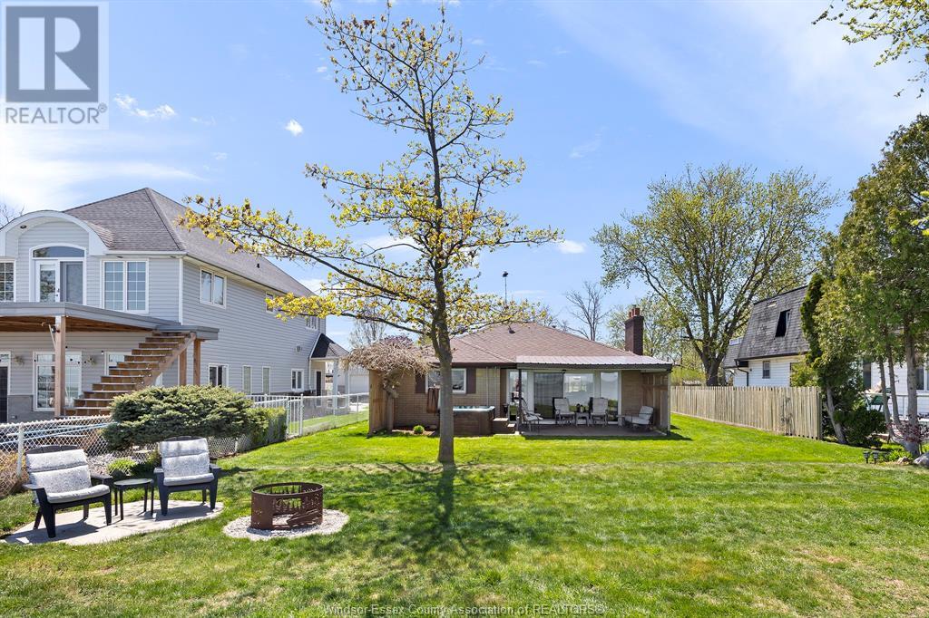 Photo 20 of 451 Charron Beach Road, Lakeshore ON