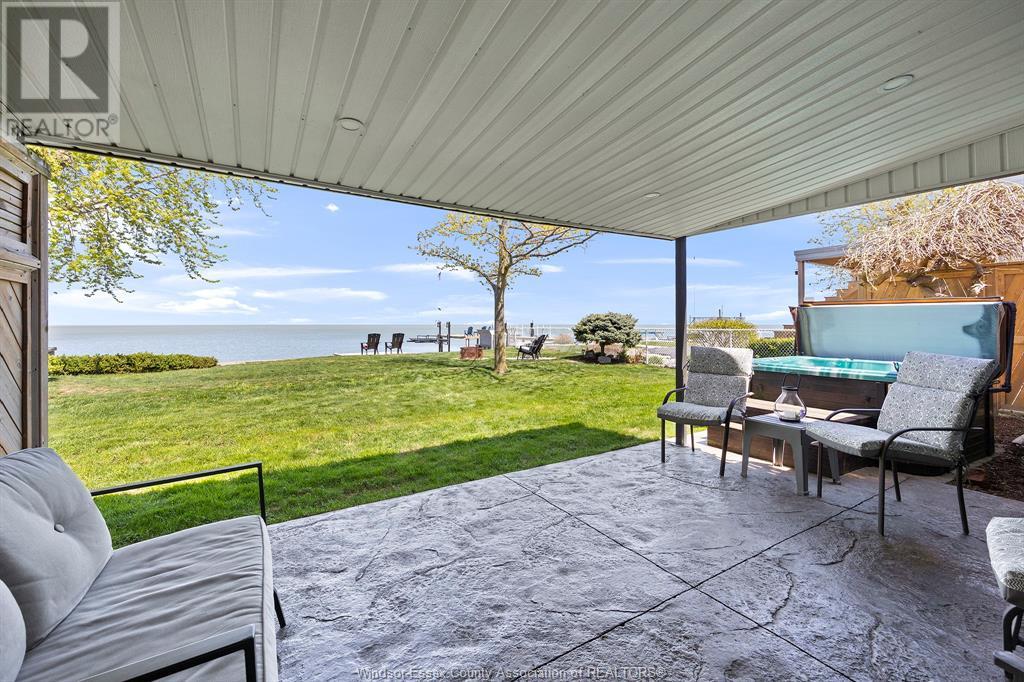 Photo 6 of 451 Charron Beach Road, Lakeshore ON