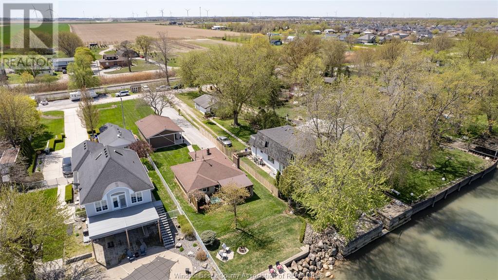 Photo 38 of 451 Charron Beach Road, Lakeshore ON