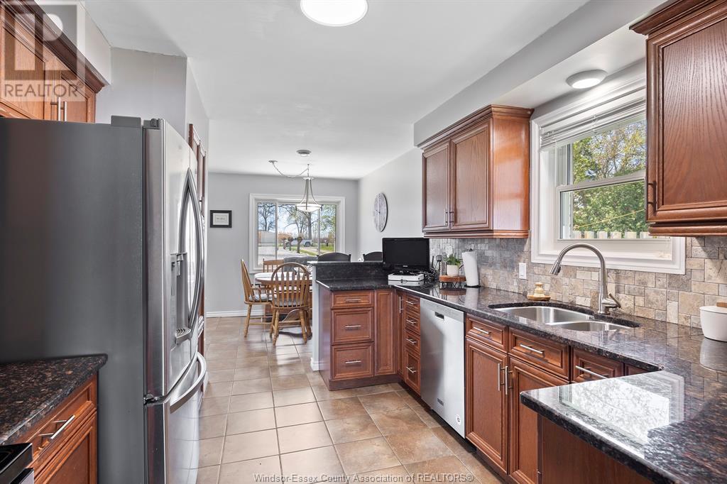 Photo 16 of 451 Charron Beach Road, Lakeshore ON