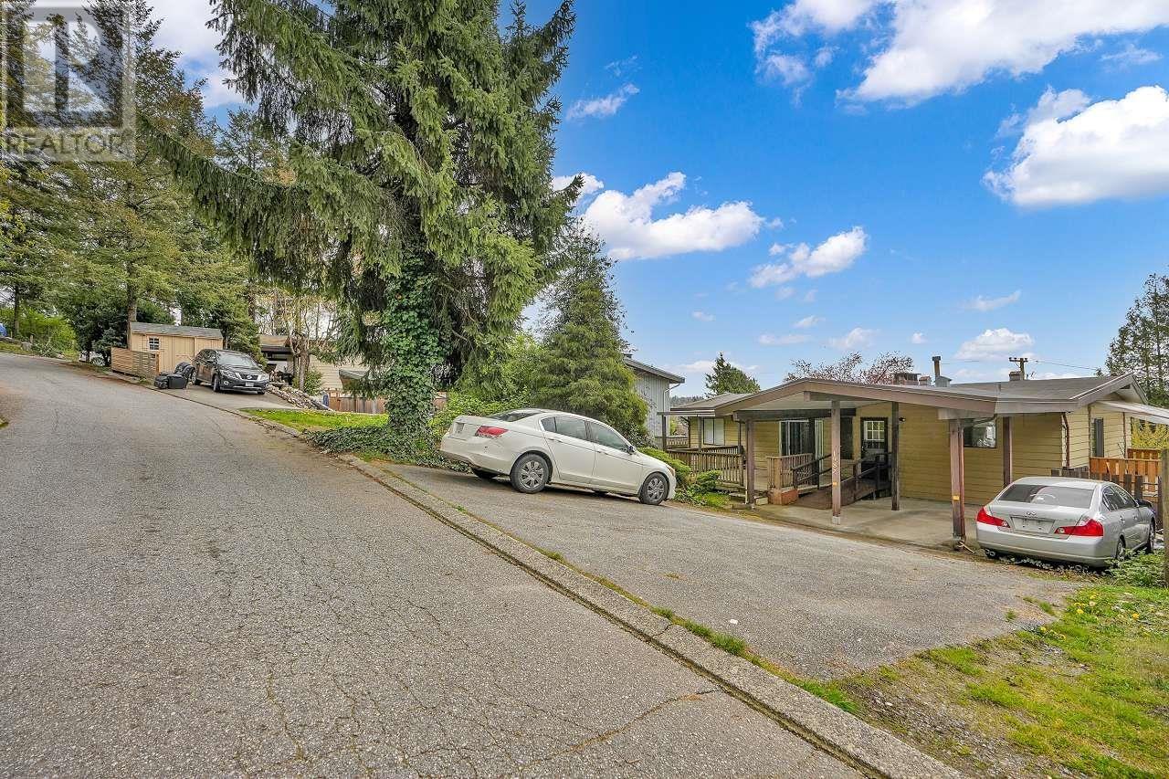 Photo 38 of 1987 Cape Horn Avenue, Coquitlam BC