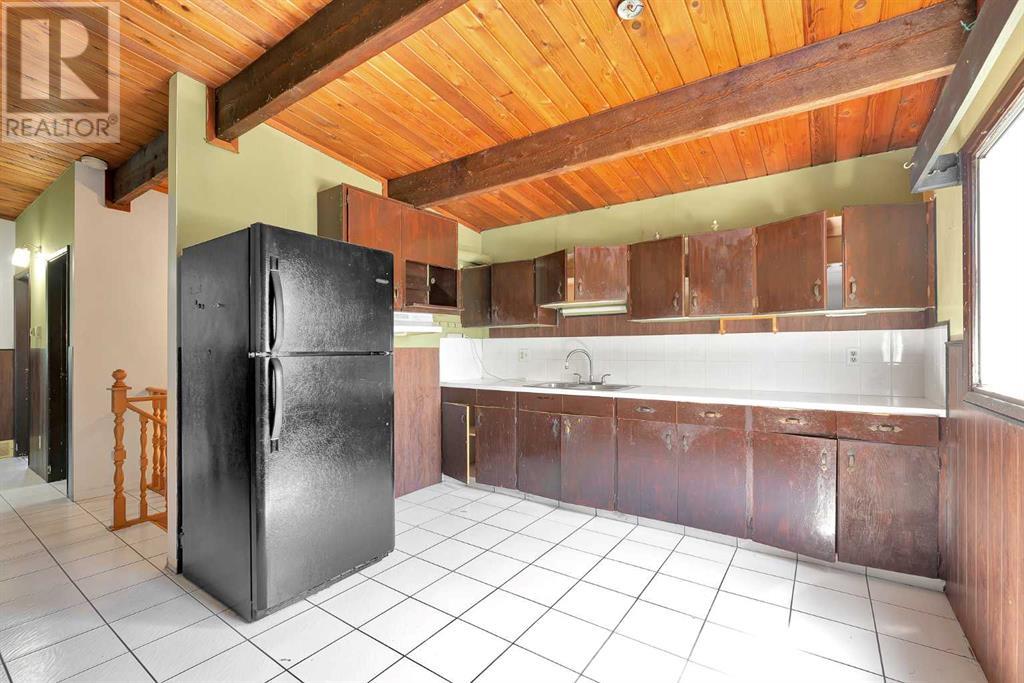 Single Family House Bi-level for Sale in   Street NW Bowness Calgary 
