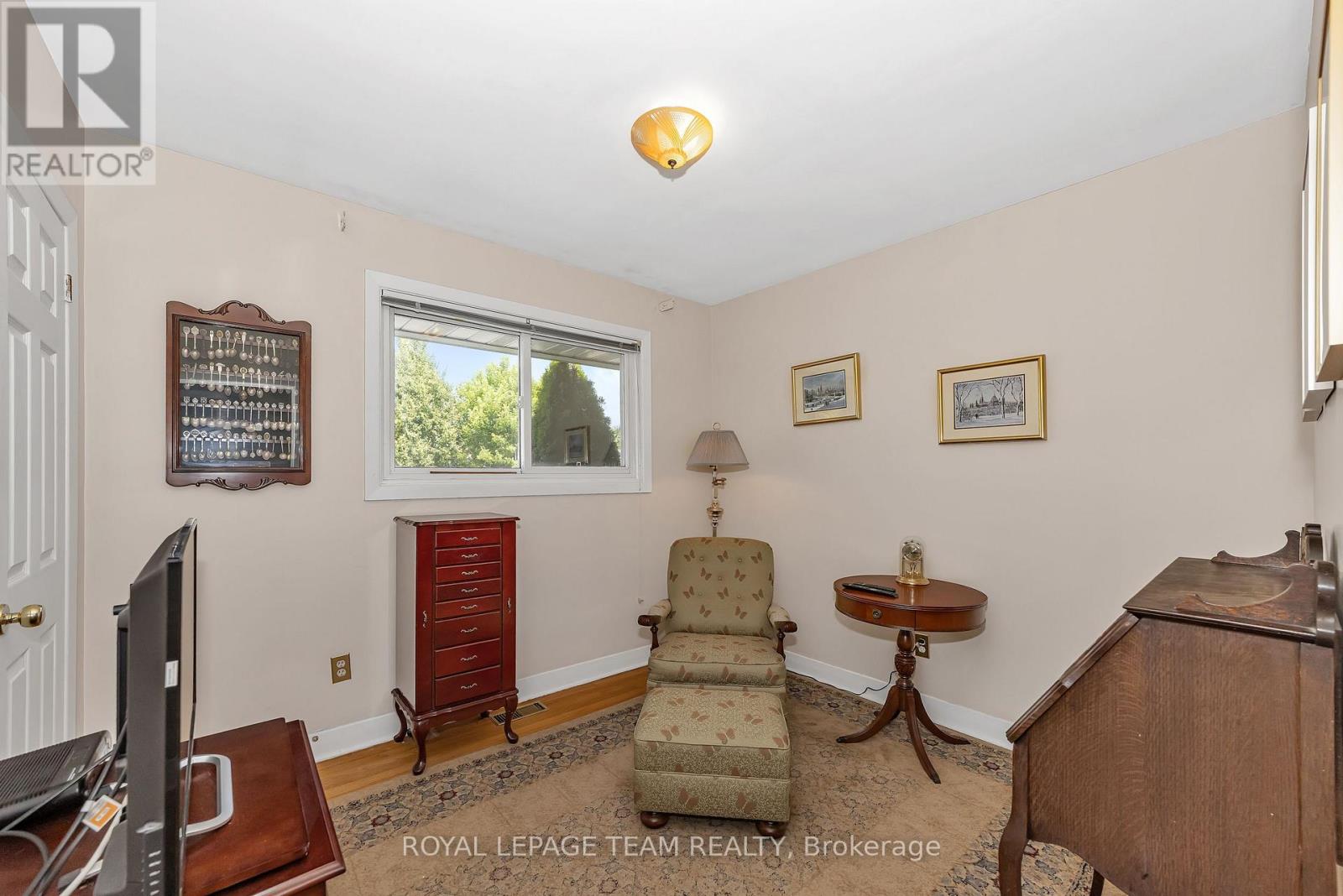 Photo 19 of 1830 Kerr Avenue, Ottawa ON