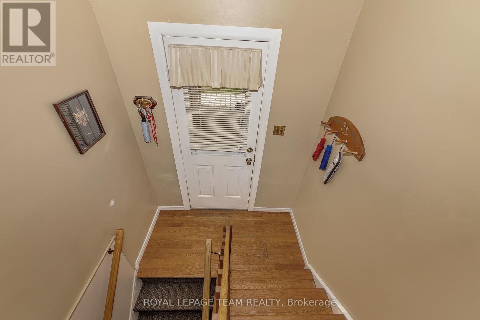 Photo 22 of 1830 Kerr Avenue, Ottawa ON