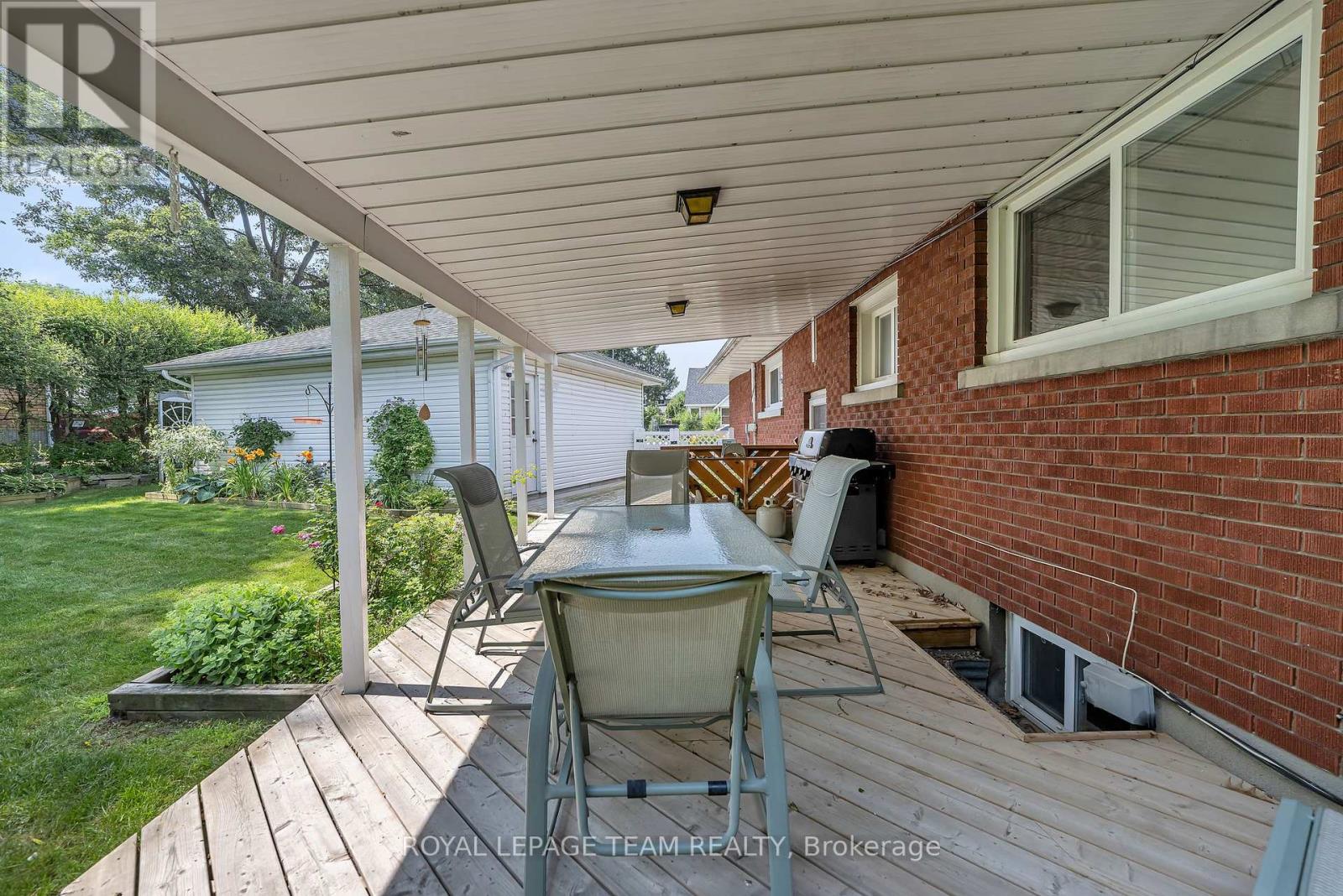 Photo 28 of 1830 Kerr Avenue, Ottawa ON