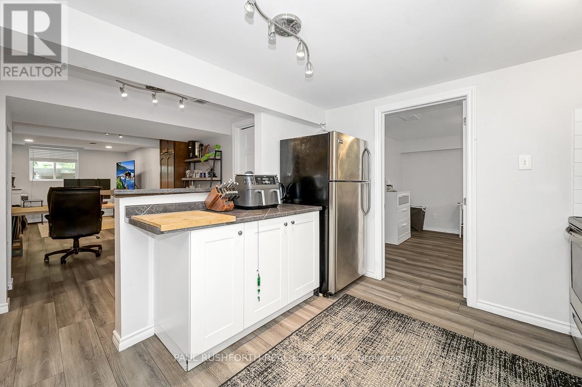Photo 24 of 2390 Sudbury Avenue, Ottawa ON