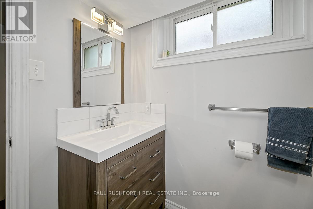 Photo 13 of 2390 Sudbury Avenue, Ottawa ON