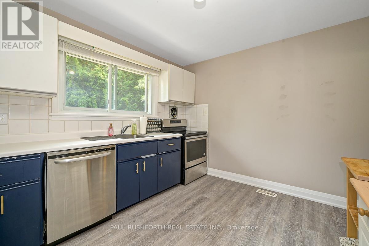 Photo 29 of 2390 Sudbury Avenue, Ottawa ON