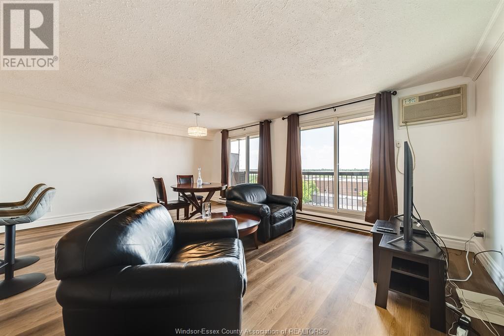 Photo 8 of 3936 Wyandotte Street East Unit 911, Windsor ON