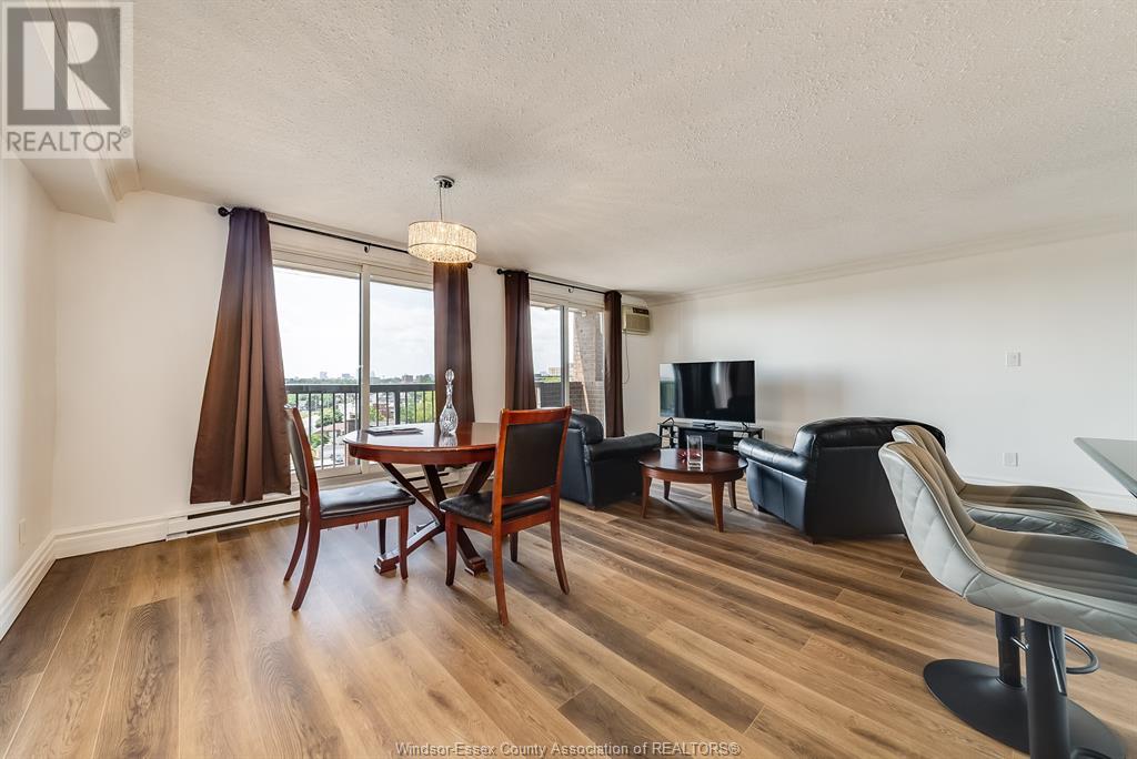 Photo 3 of 3936 Wyandotte Street East Unit 911, Windsor ON