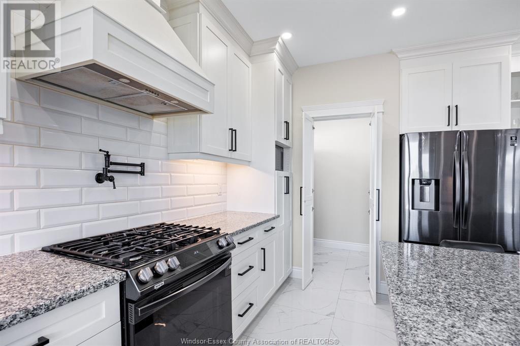 Photo 22 of 19 Emily Avenue, Kingsville ON