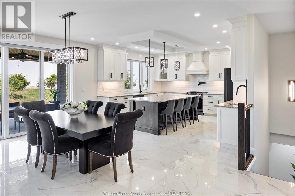 Photo 6 of 19 Emily Avenue, Kingsville ON