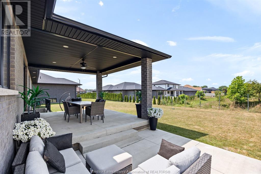 Photo 34 of 19 Emily Avenue, Kingsville ON