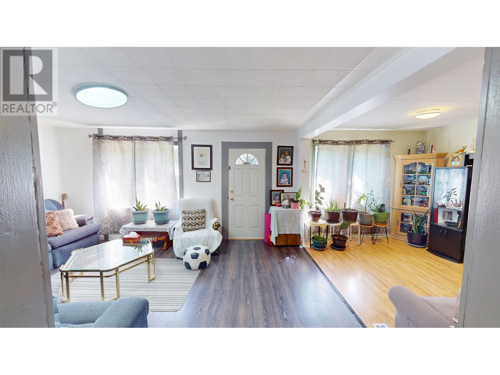 365 HILL STREET, Quesnel