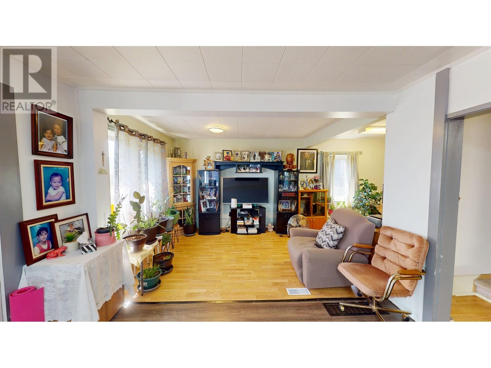 365 HILL STREET, Quesnel