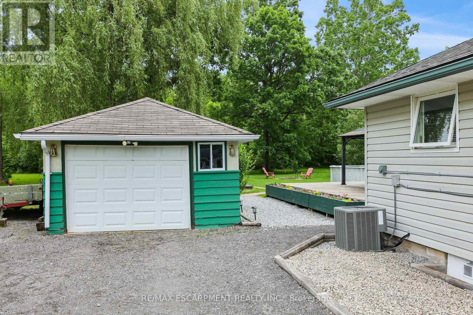 Photo 10 of 1954 Grayson Avenue, Fort Erie ON