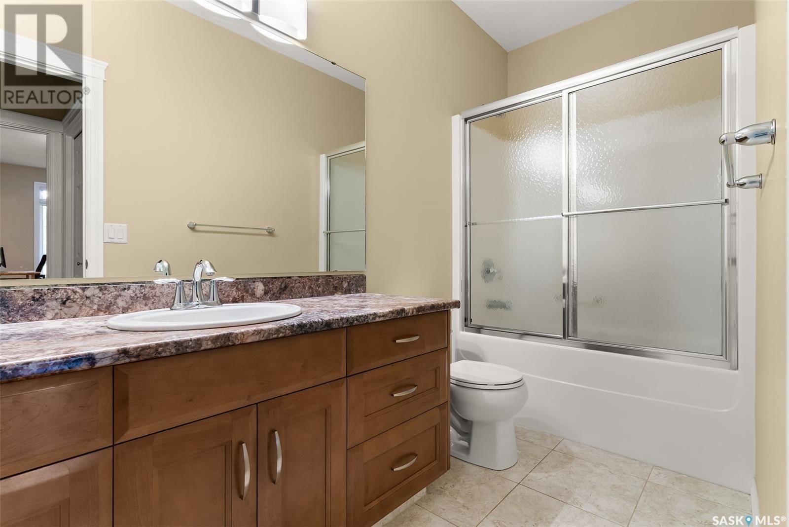 Single Family House Low rise for Sale in   McTavish STREET Regina 
