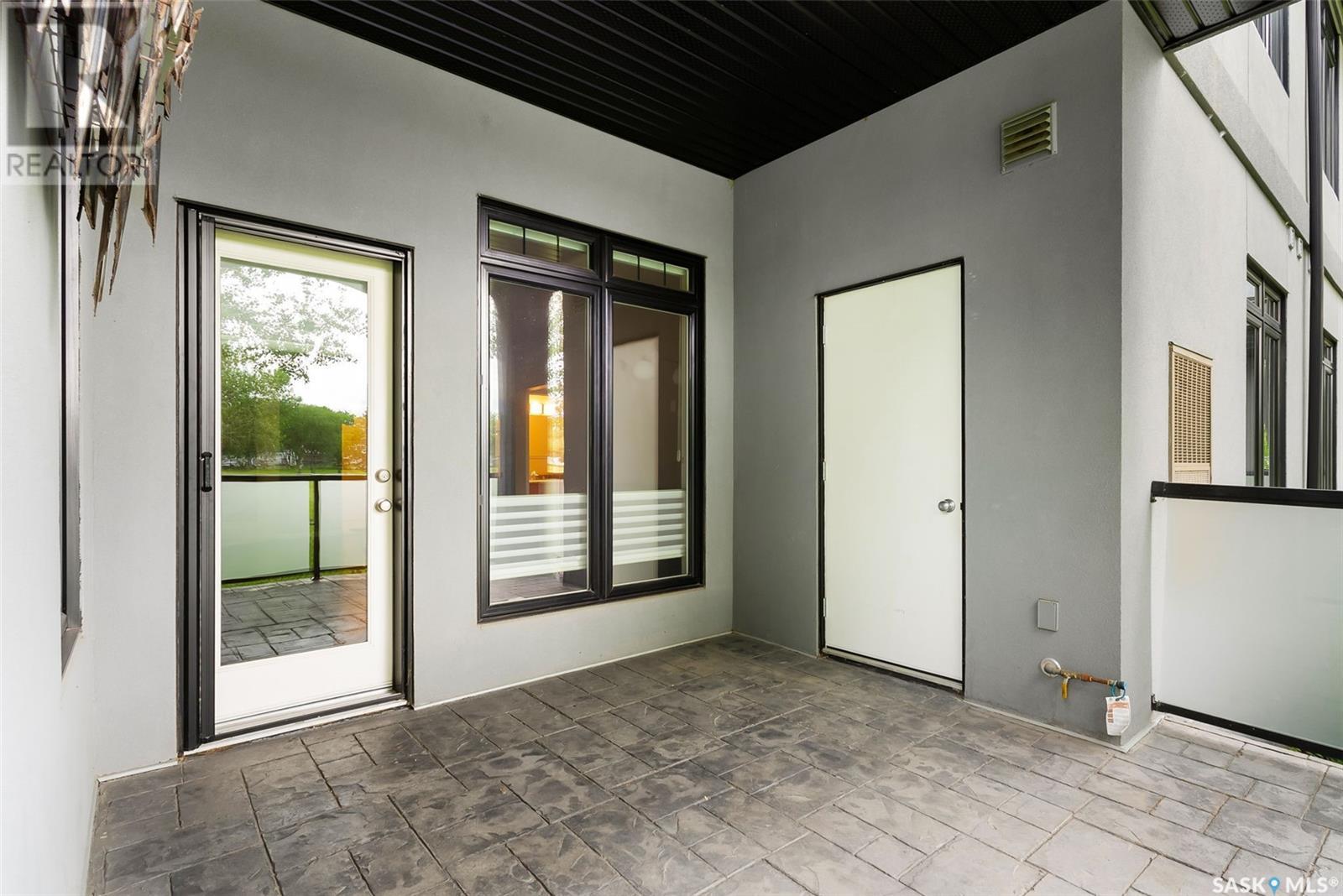Single Family House Low rise for Sale in   McTavish STREET Regina 