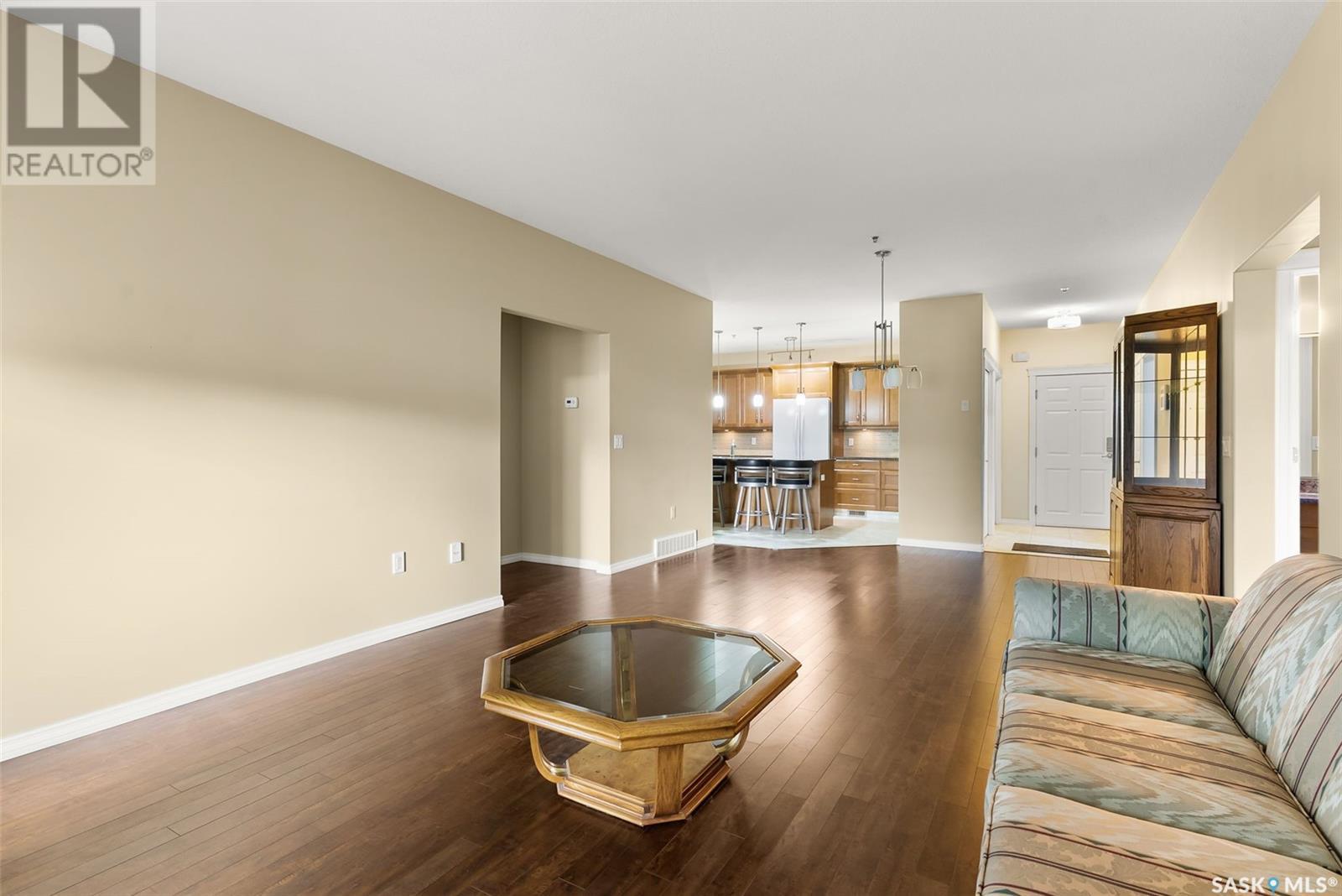 Single Family House Low rise for Sale in   McTavish STREET Regina 