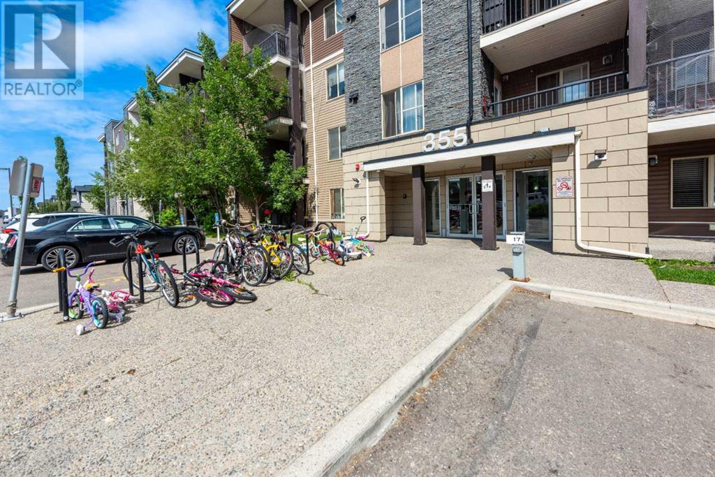 Single Family House for Sale in   Taralake Way NE Taradale Calgary 
