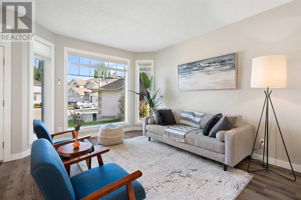 Single Family House for Sale in  Sierra Madre Court SW Signal Hill Calgary 