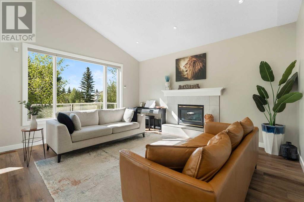 Single Family House for Sale in  Sierra Madre Court SW Signal Hill Calgary 