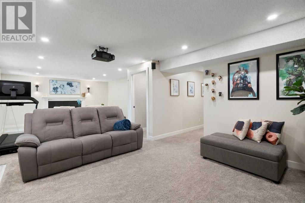 Single Family House for Sale in  Sierra Madre Court SW Signal Hill Calgary 