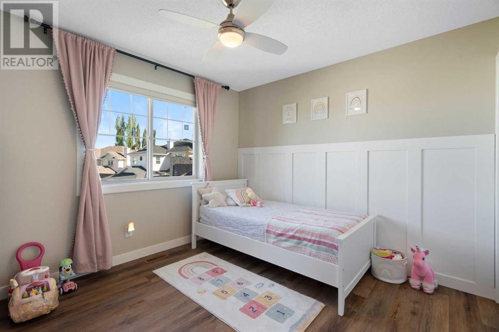 Single Family House for Sale in  Sierra Madre Court SW Signal Hill Calgary 