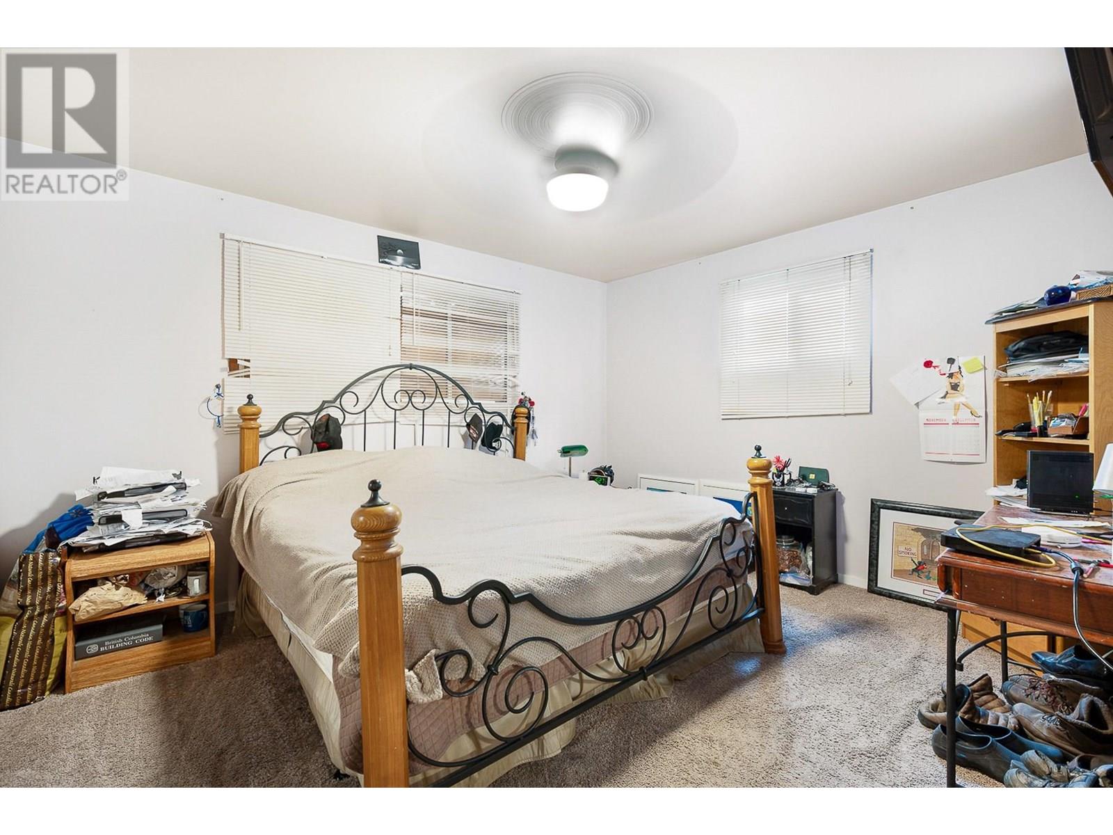 Photo 31 of 988 Glengarry Street, Kelowna BC