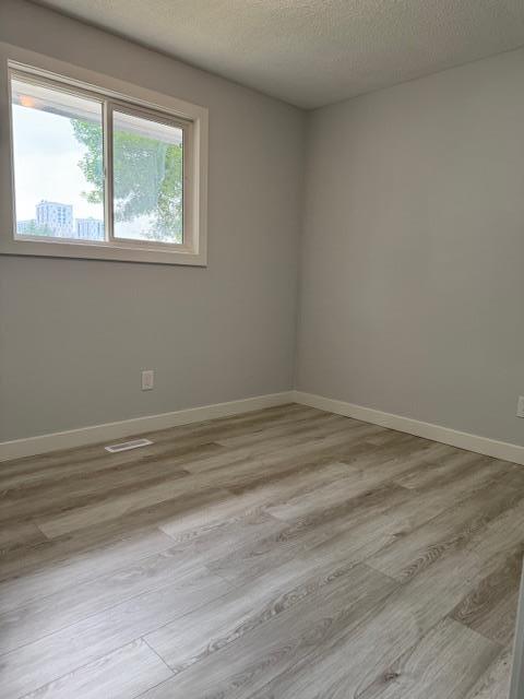 Photo 19 of 252 Rochester Avenue, Winnipeg MB