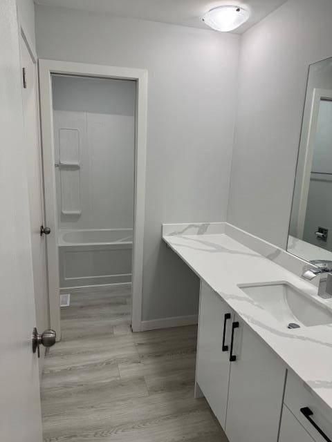 Photo 2 of 252 Rochester Avenue, Winnipeg MB