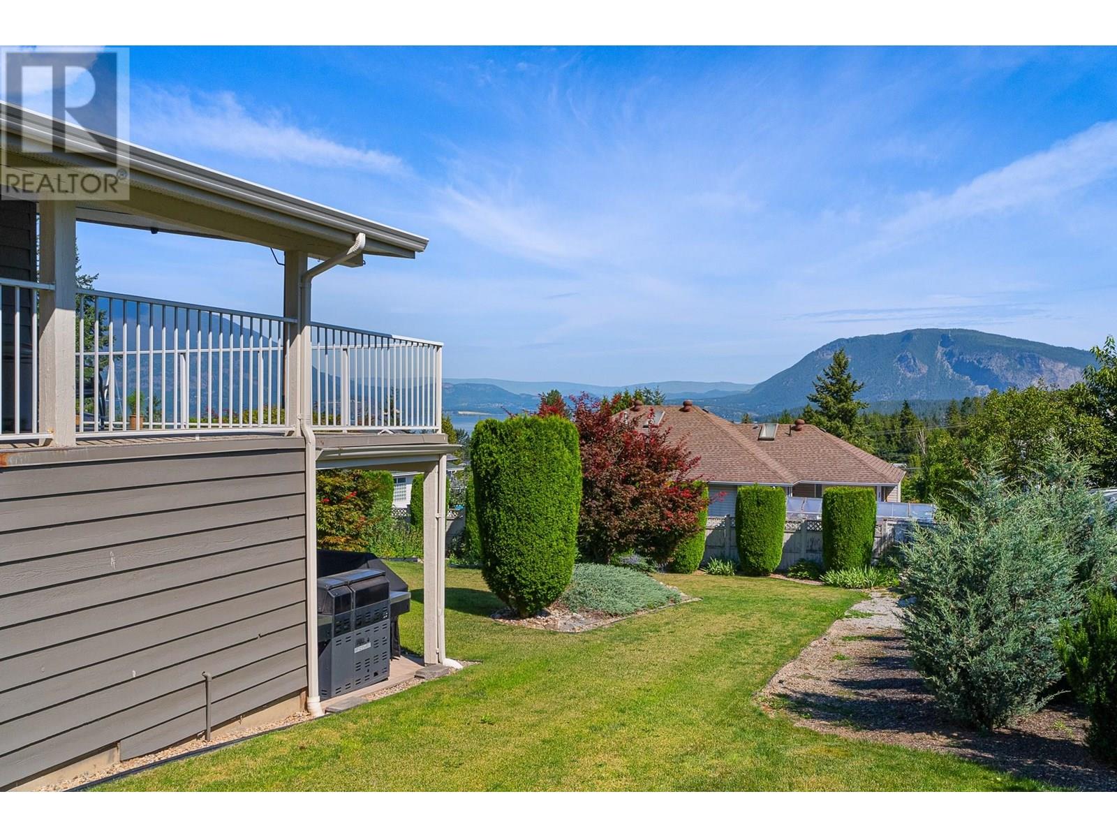 Photo 14 of 1801 2 Avenue Se, Salmon Arm BC