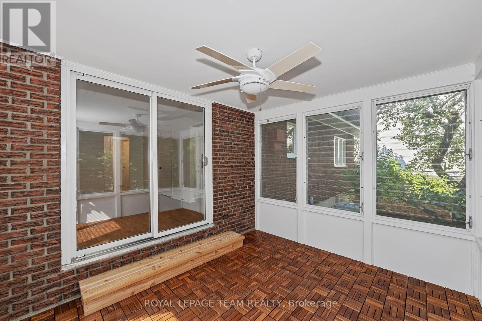 Photo 23 of 1825 Yale Avenue, Ottawa ON