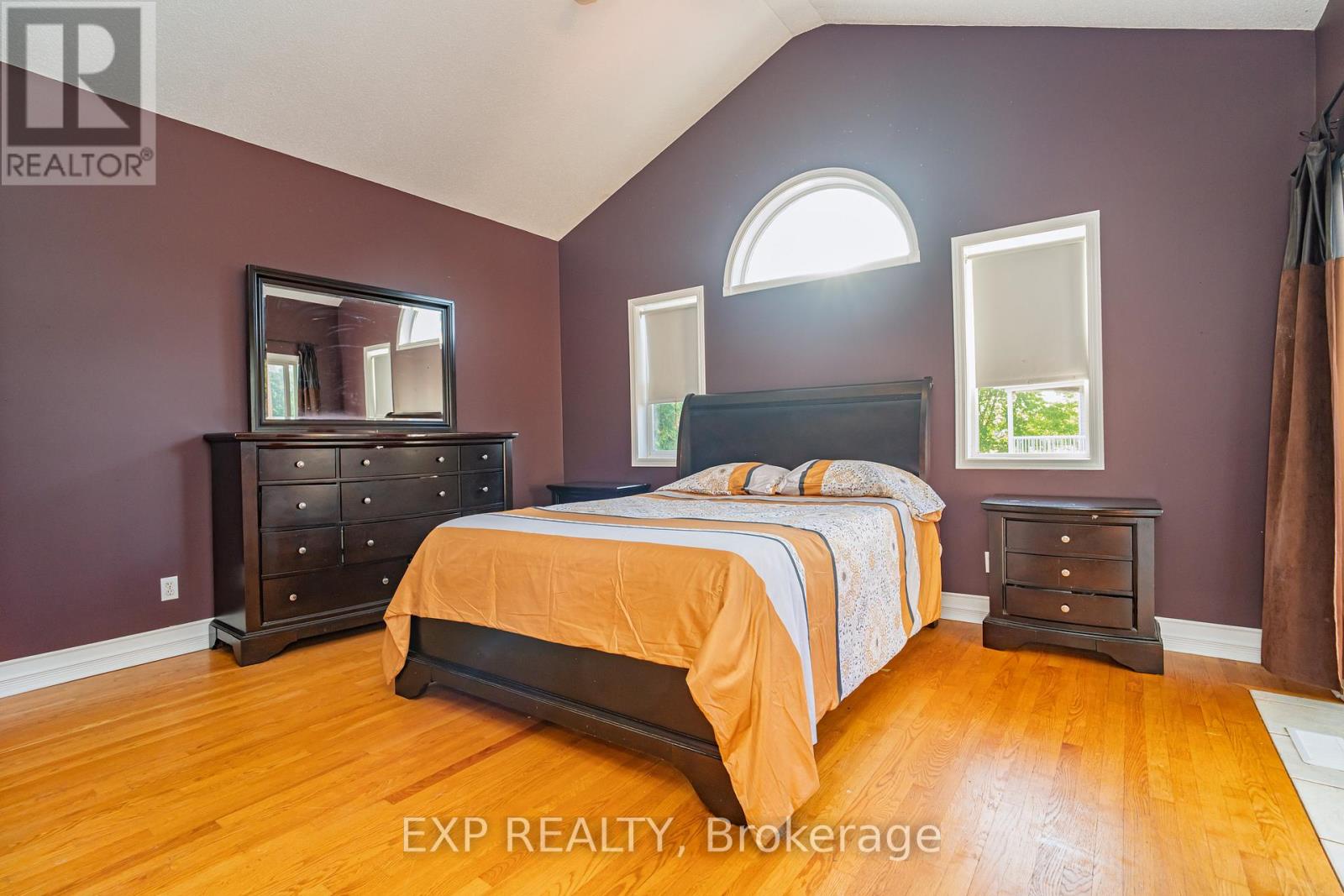 Photo 12 of 1567 Rumford Drive, Ottawa ON