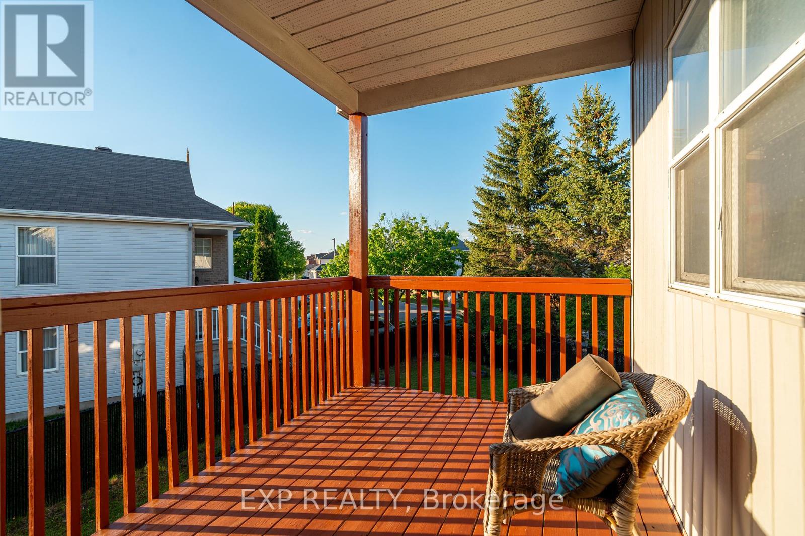 Photo 14 of 1567 Rumford Drive, Ottawa ON