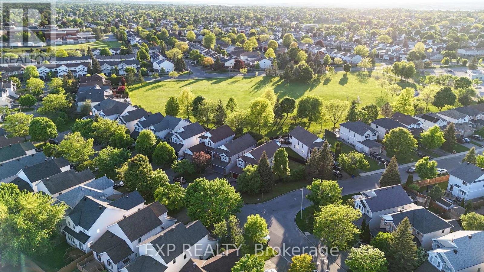 Photo 35 of 1567 Rumford Drive, Ottawa ON