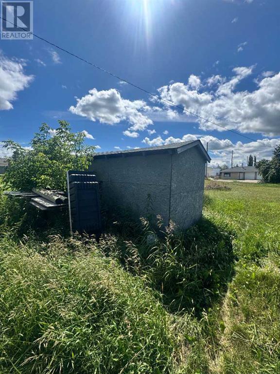 Photo 3 of 5119 Second Street, Boyle AB