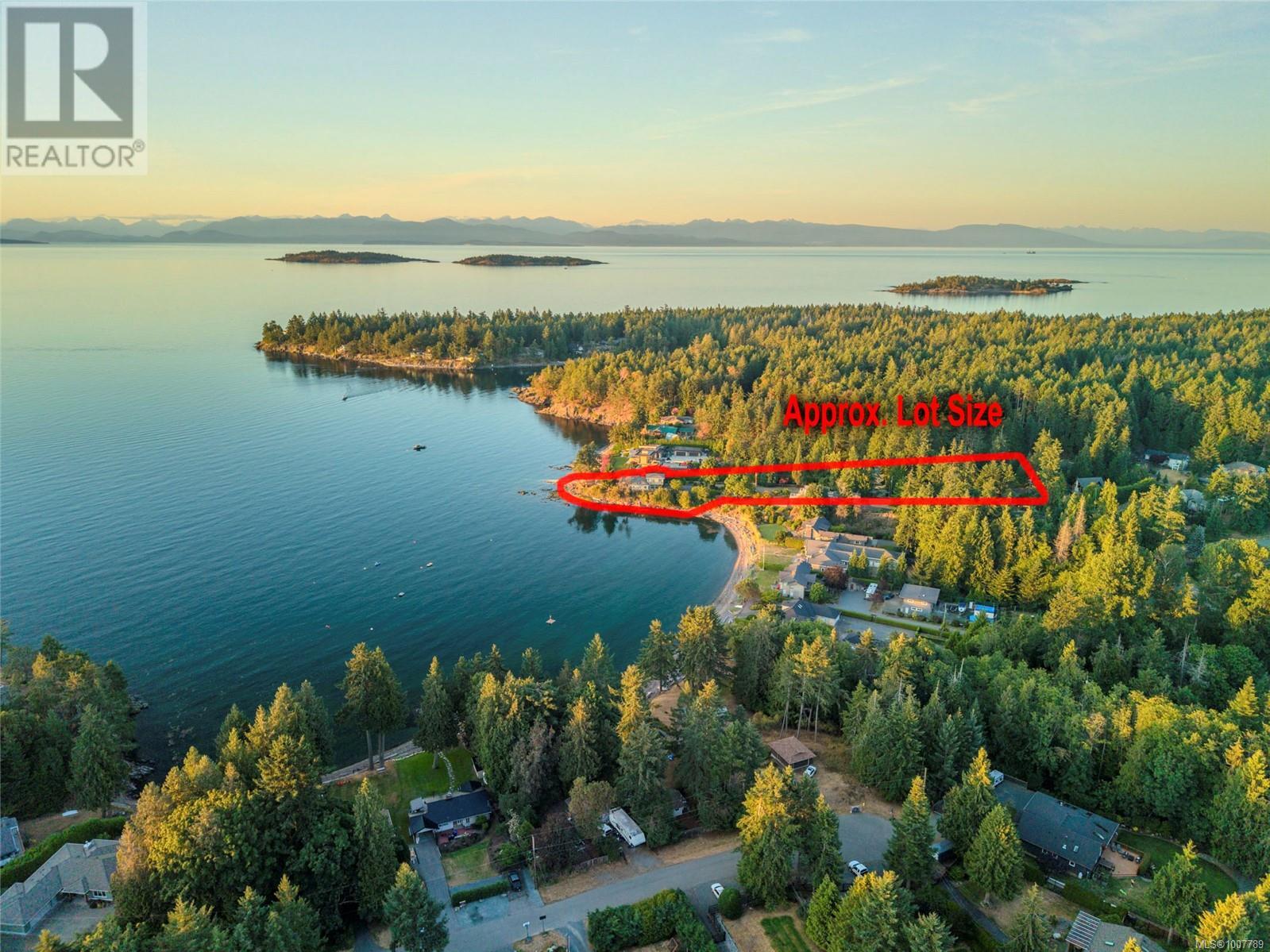 Photo 11 of 1545 Dorcas Point Rd, Nanoose Bay BC