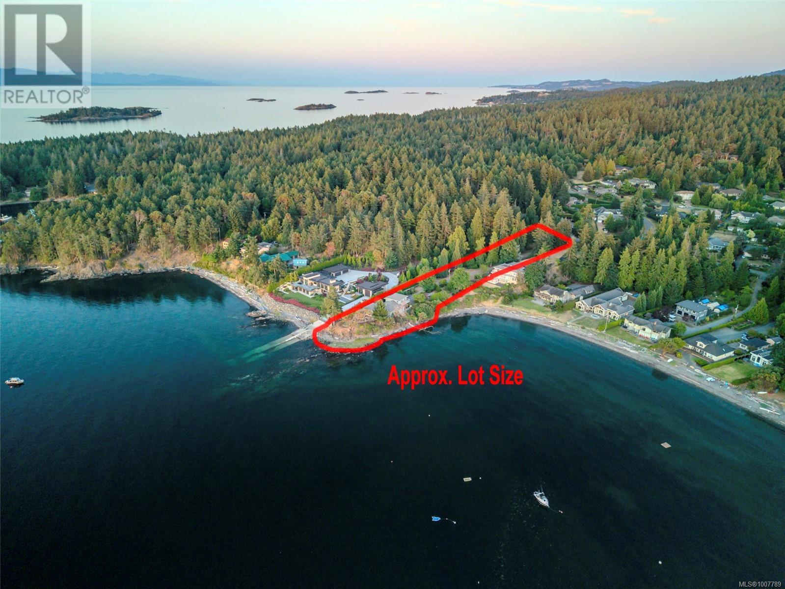 Photo 12 of 1545 Dorcas Point Rd, Nanoose Bay BC