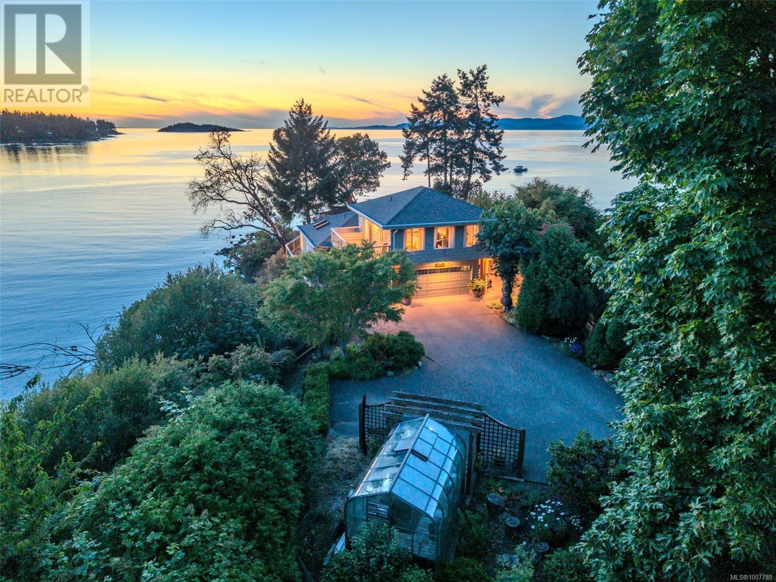Photo 14 of 1545 Dorcas Point Rd, Nanoose Bay BC
