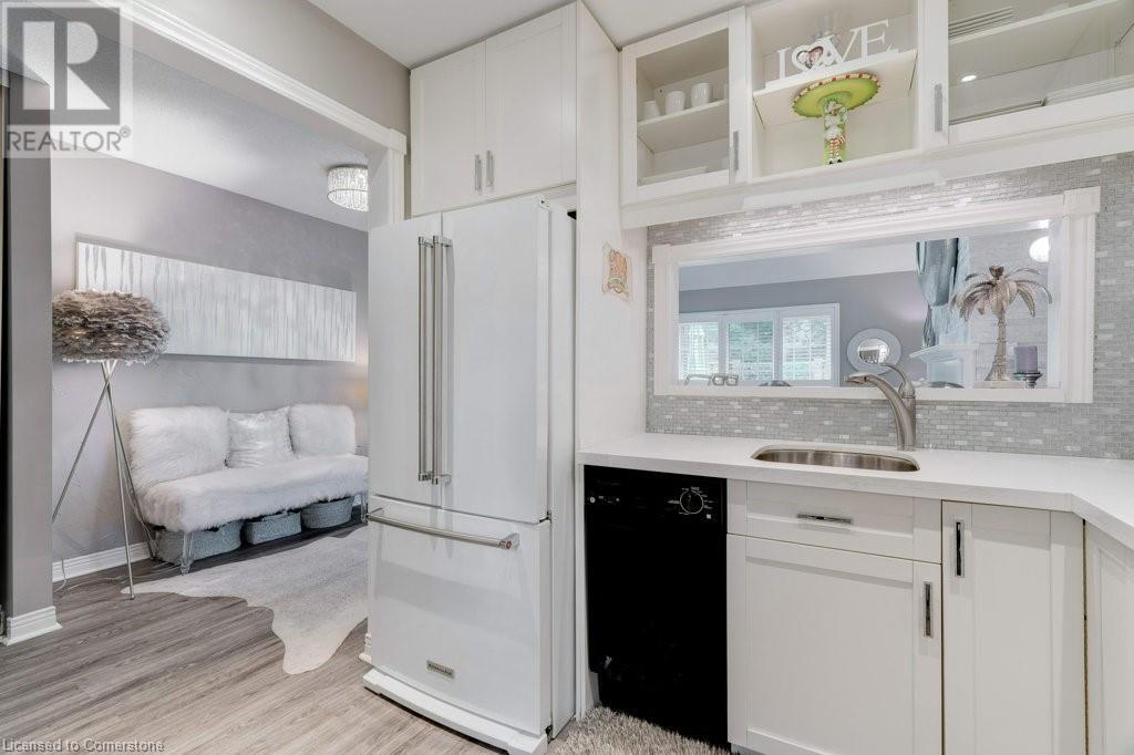 Photo 13 of 1280 Maple Crossing Boulevard Unit 11, Burlington ON