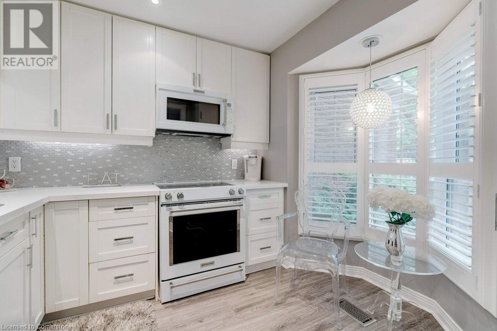 Photo 11 of 1280 Maple Crossing Boulevard Unit 11, Burlington ON