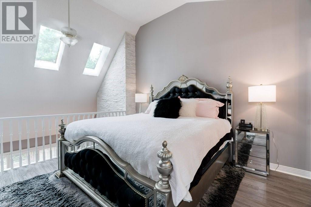 Photo 31 of 1280 Maple Crossing Boulevard Unit 11, Burlington ON